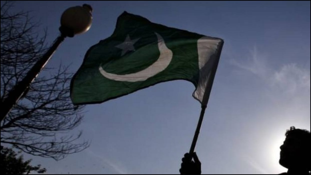 Pakistan interior minister Mohsin Naqvi praises India for supporting businessmen