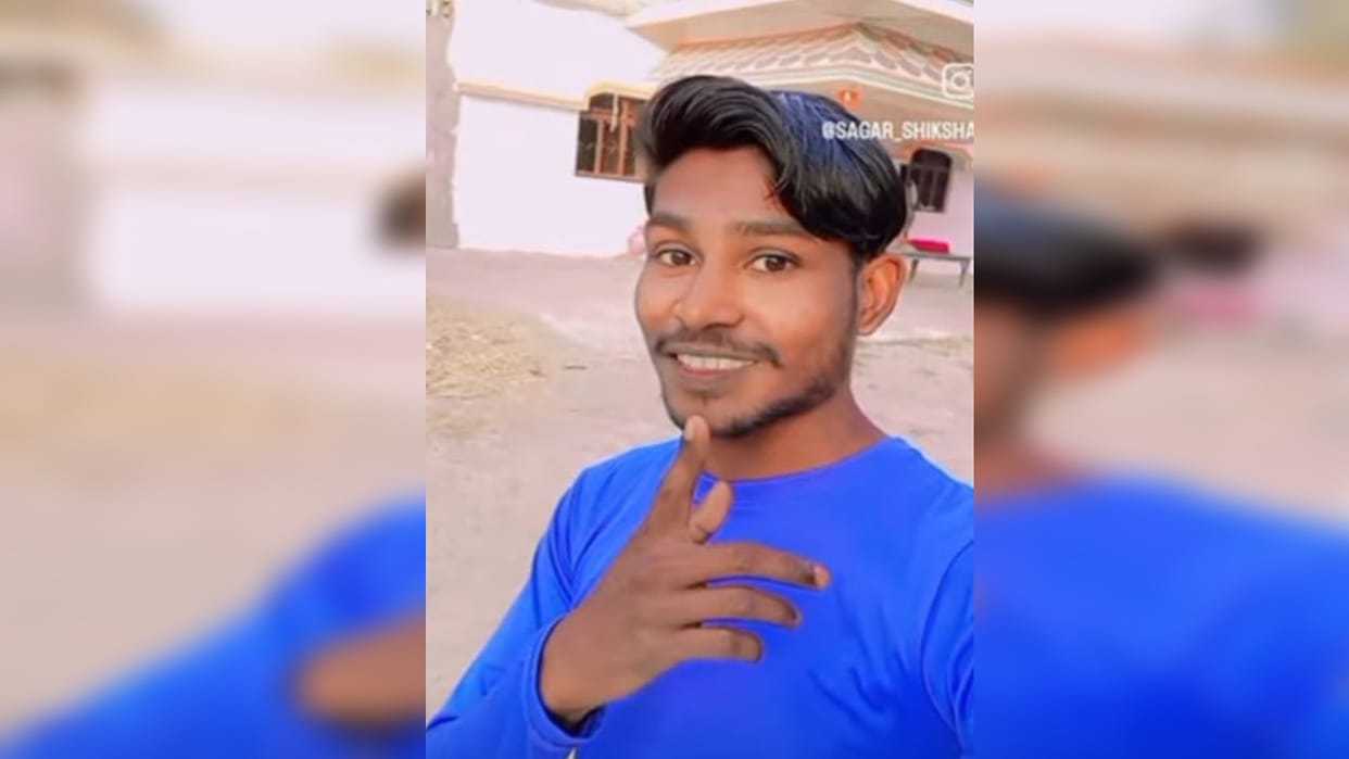 Dead body of a youth found floating in the canal, used to sell washing powder by hawking.