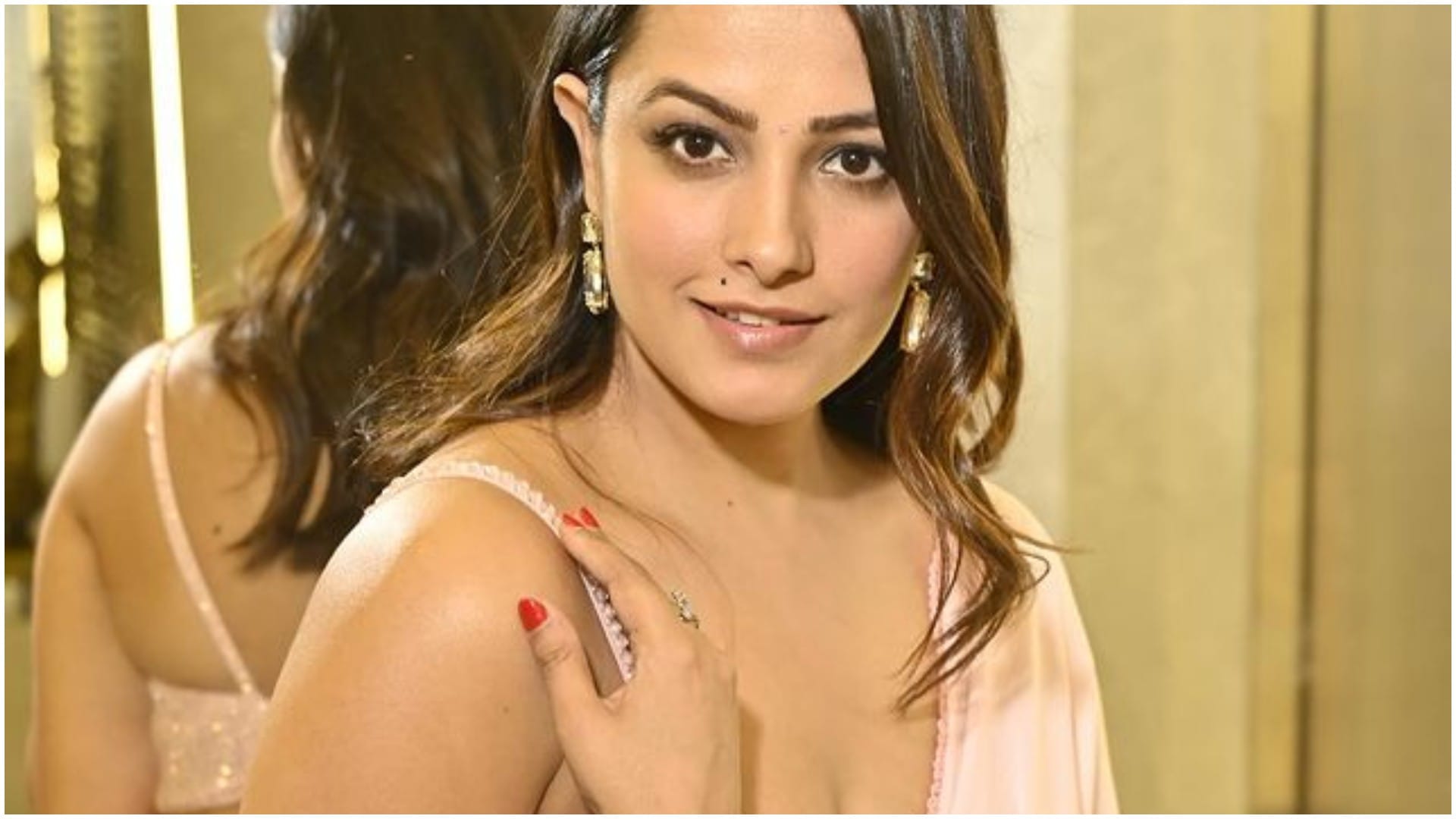 Famous TV Actresses Are Changing Their Names Anita Hassanandani Rashmi Desai Ankita Lokhande