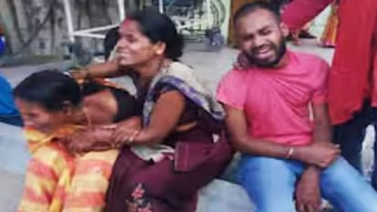 Bihar Crime: जहानाबाद में चौकीदार ने बुजुर्ग महिला को पीट-पीट कर की हत्या, बहू से अवैध संबंध का किया था विरोध Jehanabad: Watchman beats elderly woman to death for opposing his illicit relationship with daughter-in-law