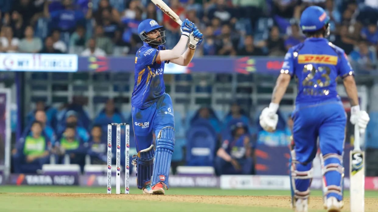 MI vs LSG Highlights: Mumbai Indians Vs Lucknow Super Giants Today Match Toss Scorecard Wankhede Weather