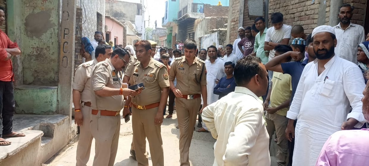 Dead body of child was found along with tantra mantra material in a room in Khatauli of Muzaffarnagar