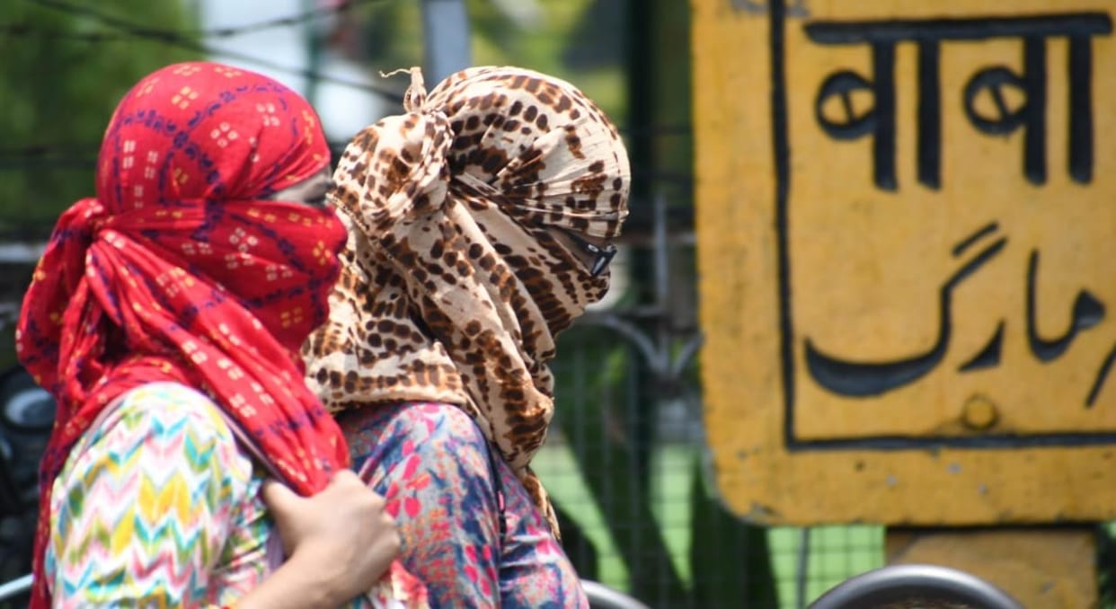 UP weather: The entire state is in the grip of heat wave, Kanpur is the hottest with 46.9 degrees, red alert d