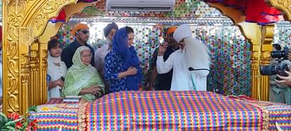 UP Lok Sabha Election News: Priyanka Gandhi in Raebareli Visited to Gurudwara See Photos