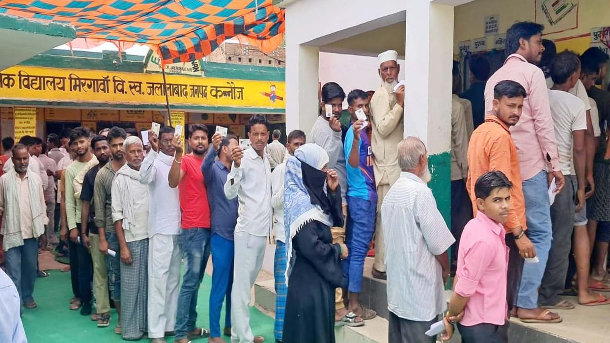 Lok Sabha elections: Festival of democracy celebrated in Itranagari, more than 90 percent voting at 10 booths