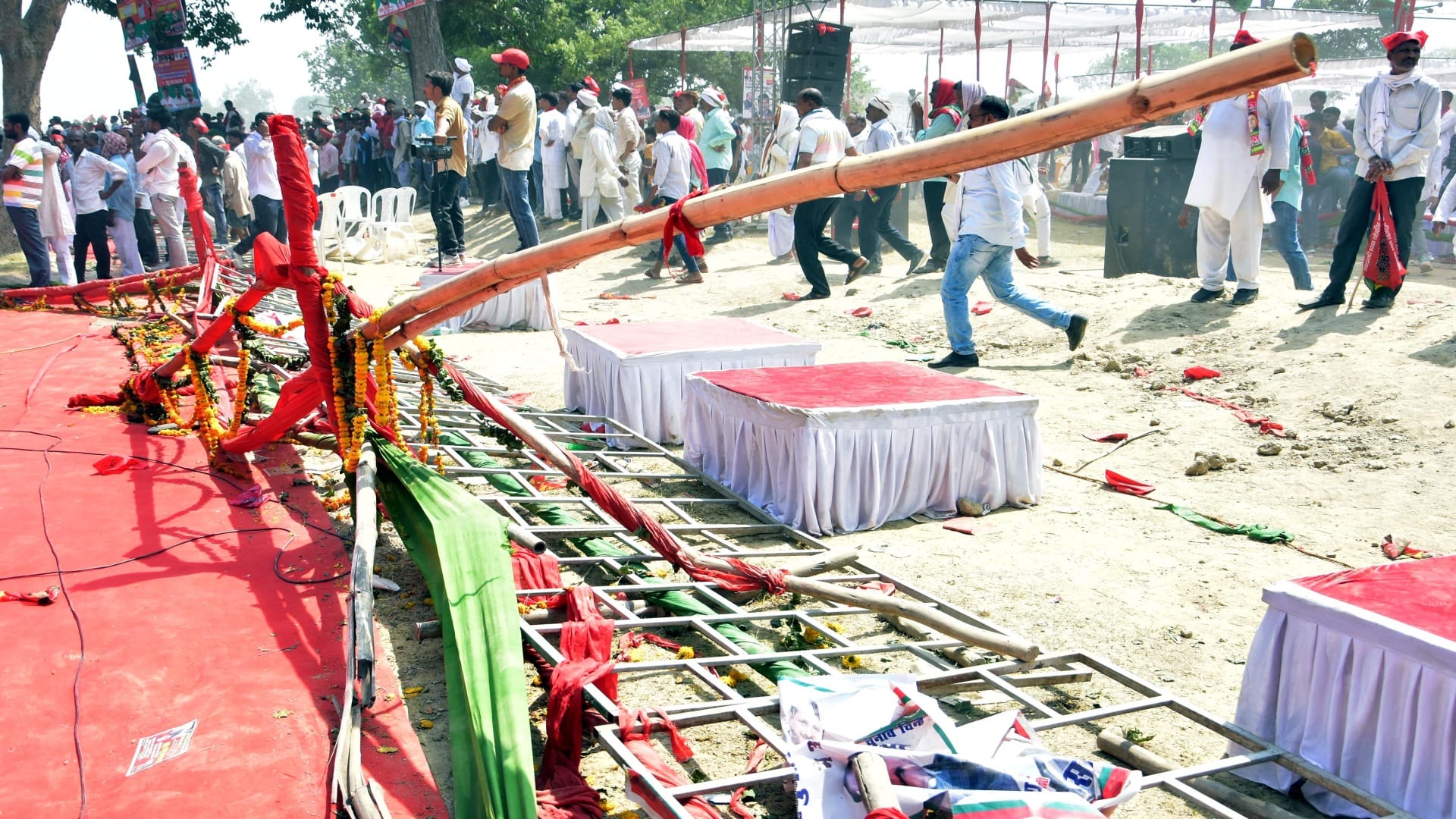 Rahul gandhi akhilesh yadav prayagraj rally Phaphamau