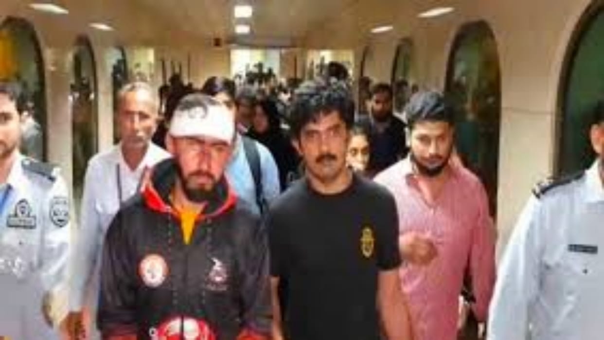 Rajasthan News: Six students of Dausa stranded in Kyrgyzstan, local students target foreign students