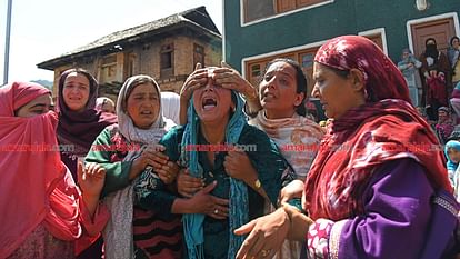 shopian BJP leader Ajaz Ahmed sheikh killed by terrorist laid to rest political parties condemned killing