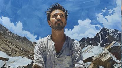 Amit Trivedi accused of plagiarism after release of theme song of Lootera same as one day by Rachel Portman