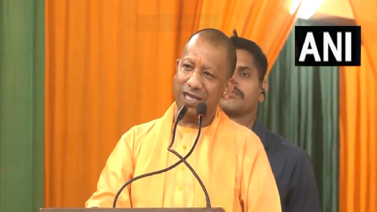 CM Yogi addressed public meeting in East Delhi in support of BJP candidate