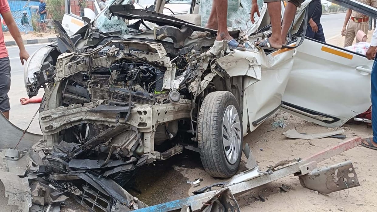 Kanpur: Three Dead, two injured in road accident
