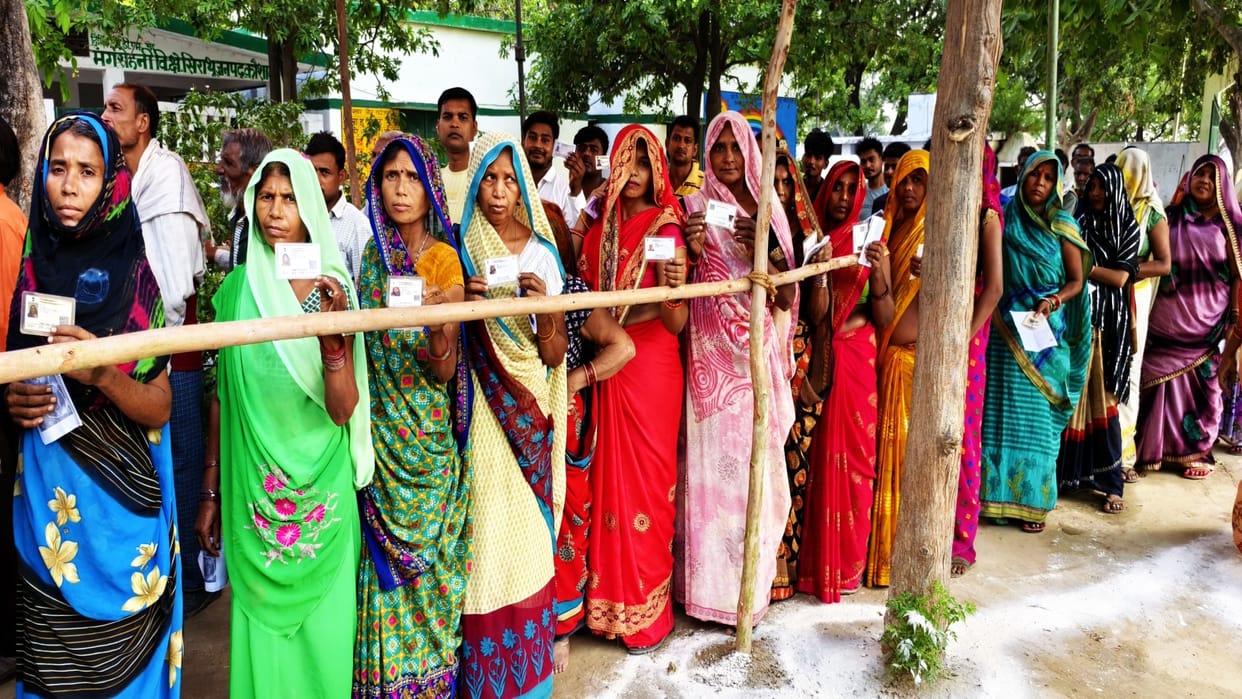 Kaushambi Lok Sabha elections: 54 percent casted votes, fate of 10 candidates captured in EVM