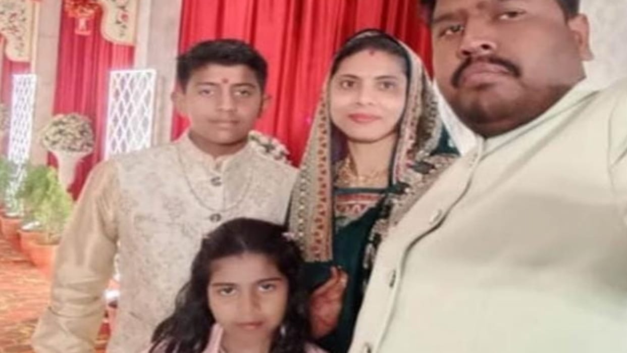 mother poisoned her children along with herself In Ujjain