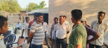 Meerut: Post mortem report has revealed that father and son died due to drowning, last rites were performed