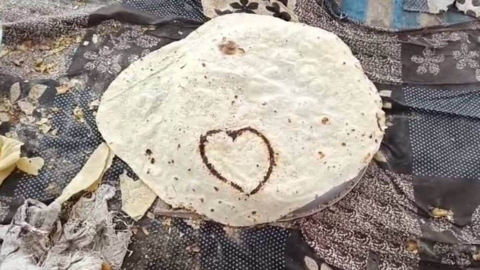 रोटी पर छपा दिला
