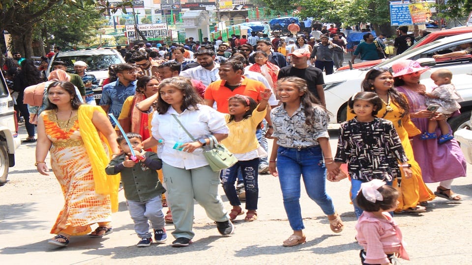 Fun Sunday turned into a disaster for tourists in nainital Uttarakhand