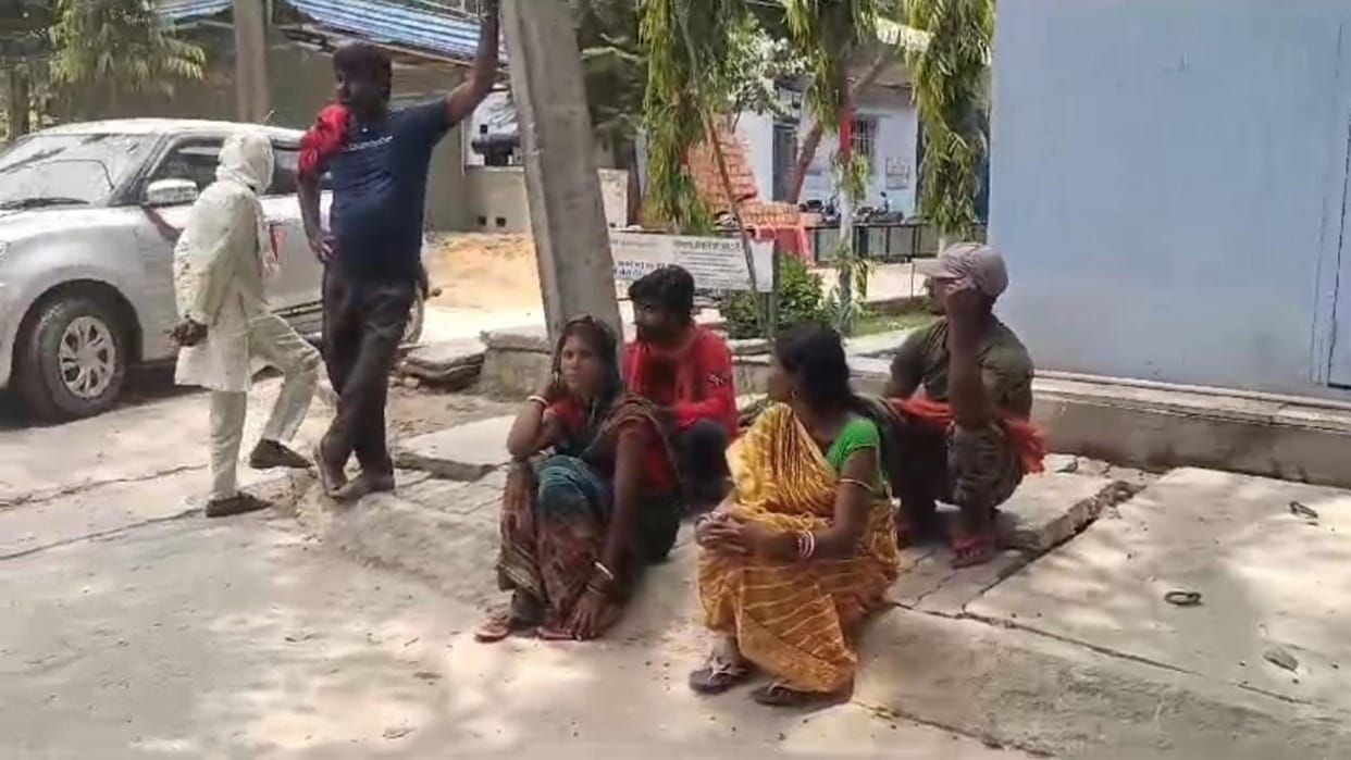 Bihar Crime: goons killed husband of a ward member by beating him with sticks in Begusarai