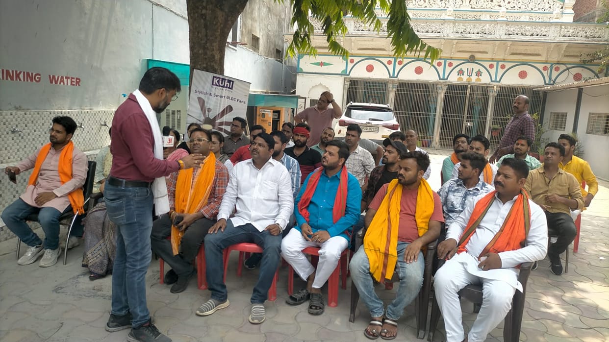 Lok sabha Election 2024 Satta Ka Sangram youth gave opinion on unemployment and road
