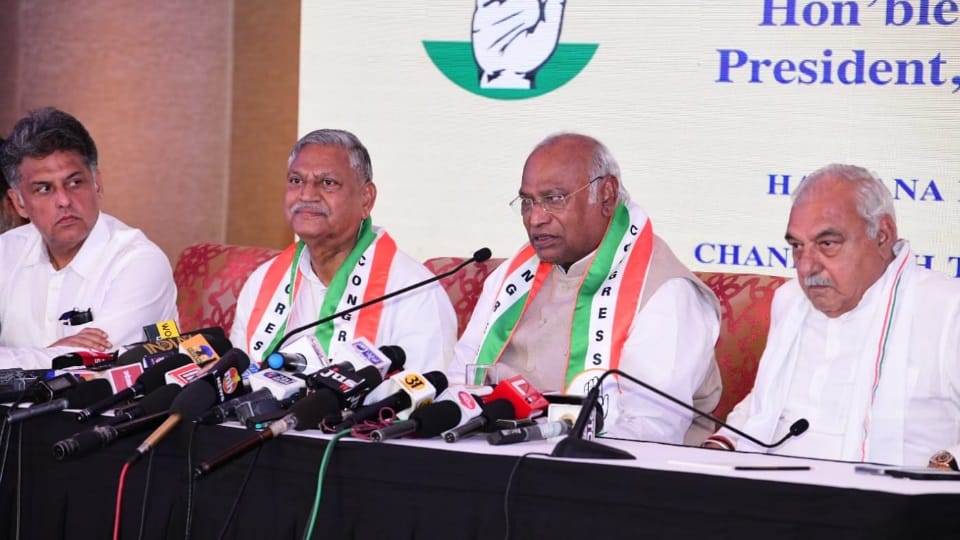 Congress National President Mallikarjun Kharge in Chandigarh
