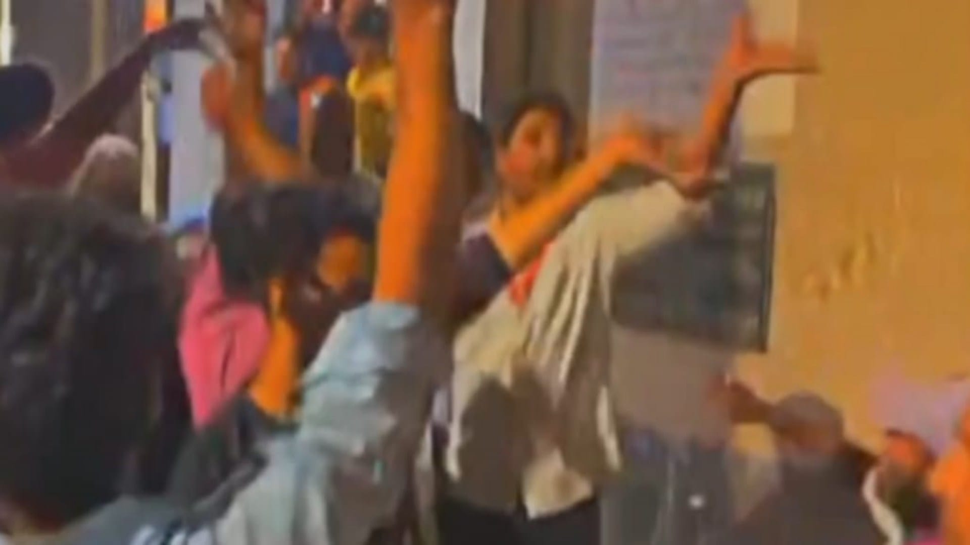 Darbhanga: FIR registered against 130 people including 24 named accused in case of freeing fake voters from PS