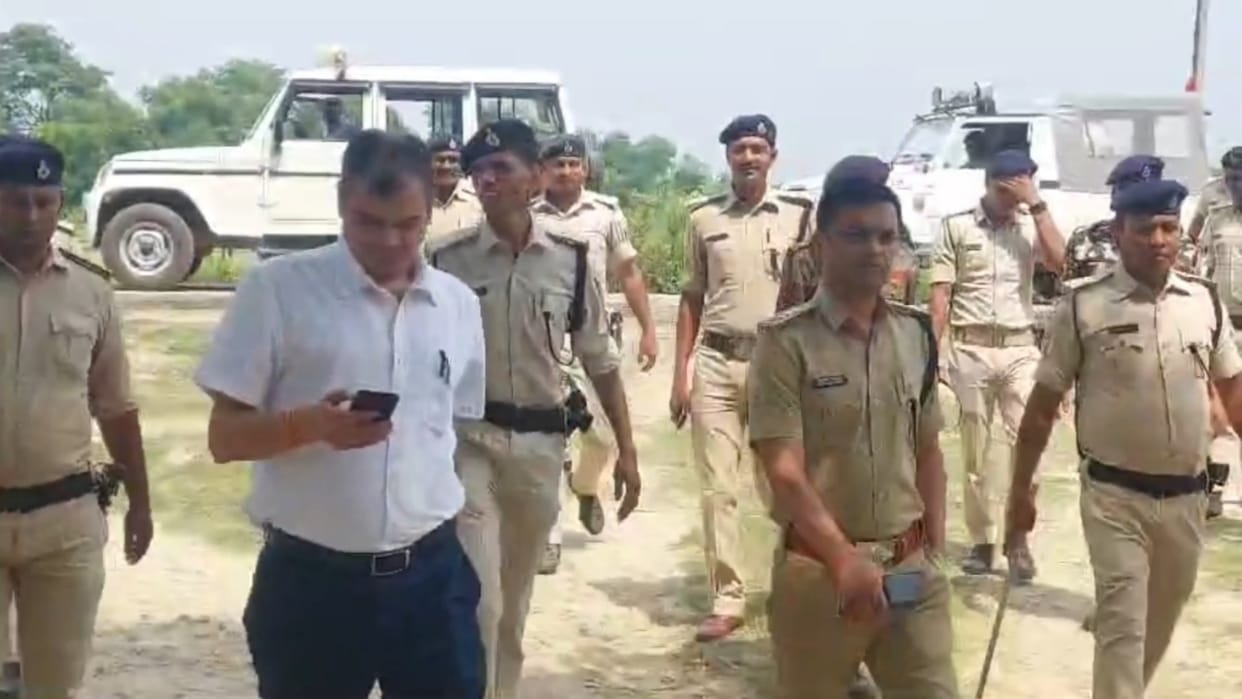 Darbhanga: FIR registered against 130 people including 24 named accused in case of freeing fake voters from PS