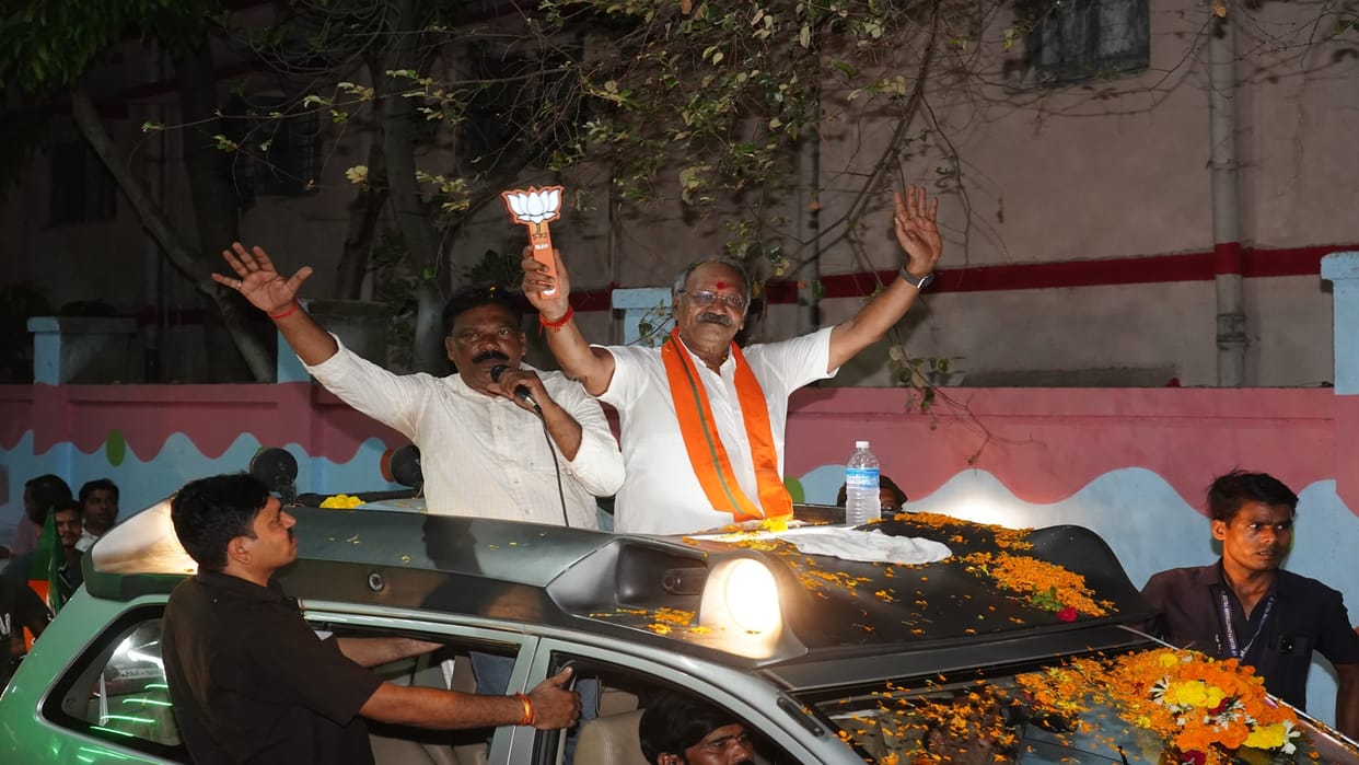 Minister Brijmohan Agrawal blames the state government in Odisha