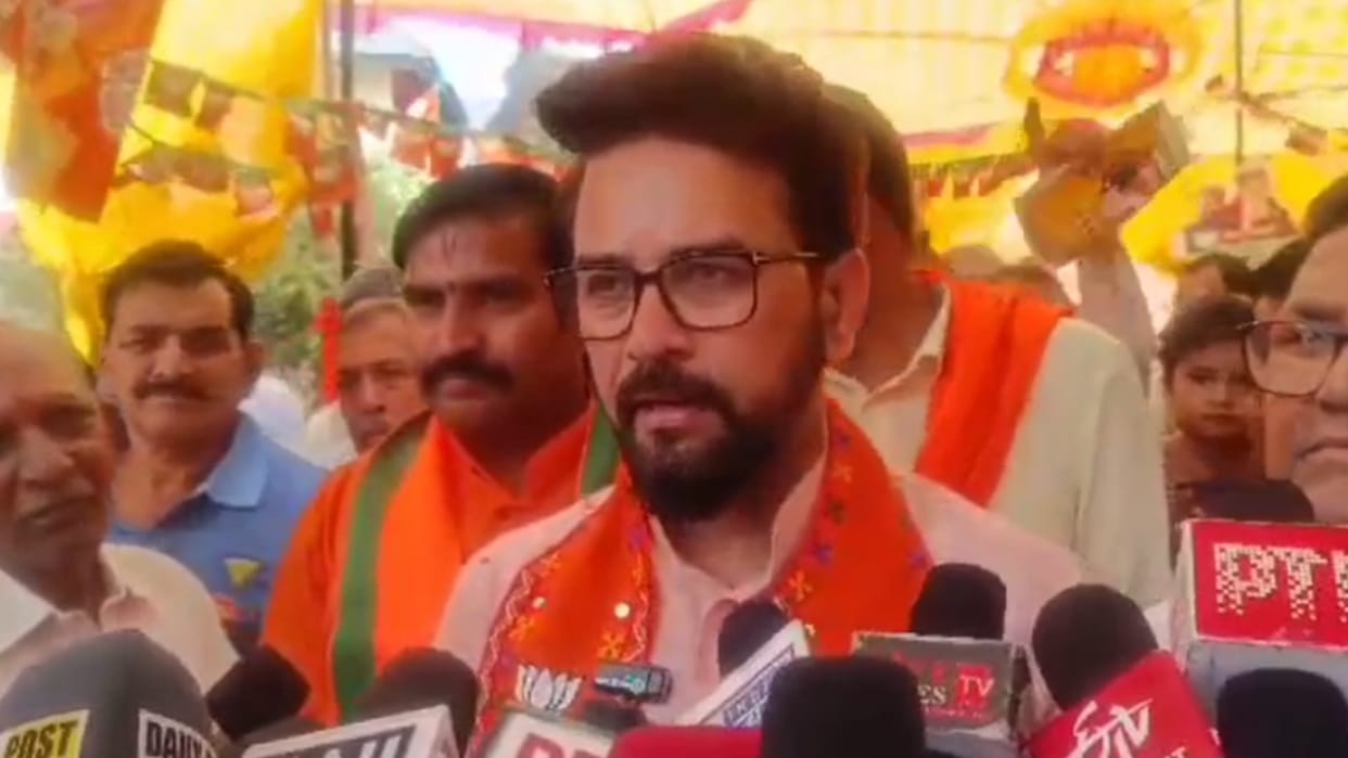 Anurag Thakur said Reveal how many crores of rupees Congress took from China