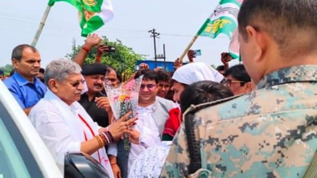 LS Polls: Lallan Singh says Tejashwi is asking for votes in name of his parents' 15 years of Jungle Raj govt