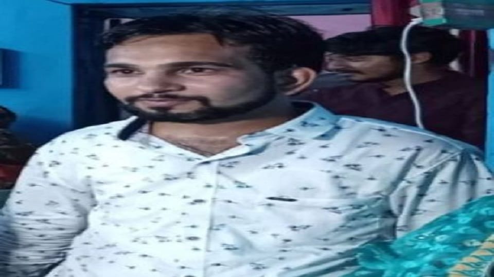 Akarabad youth died in Khurja