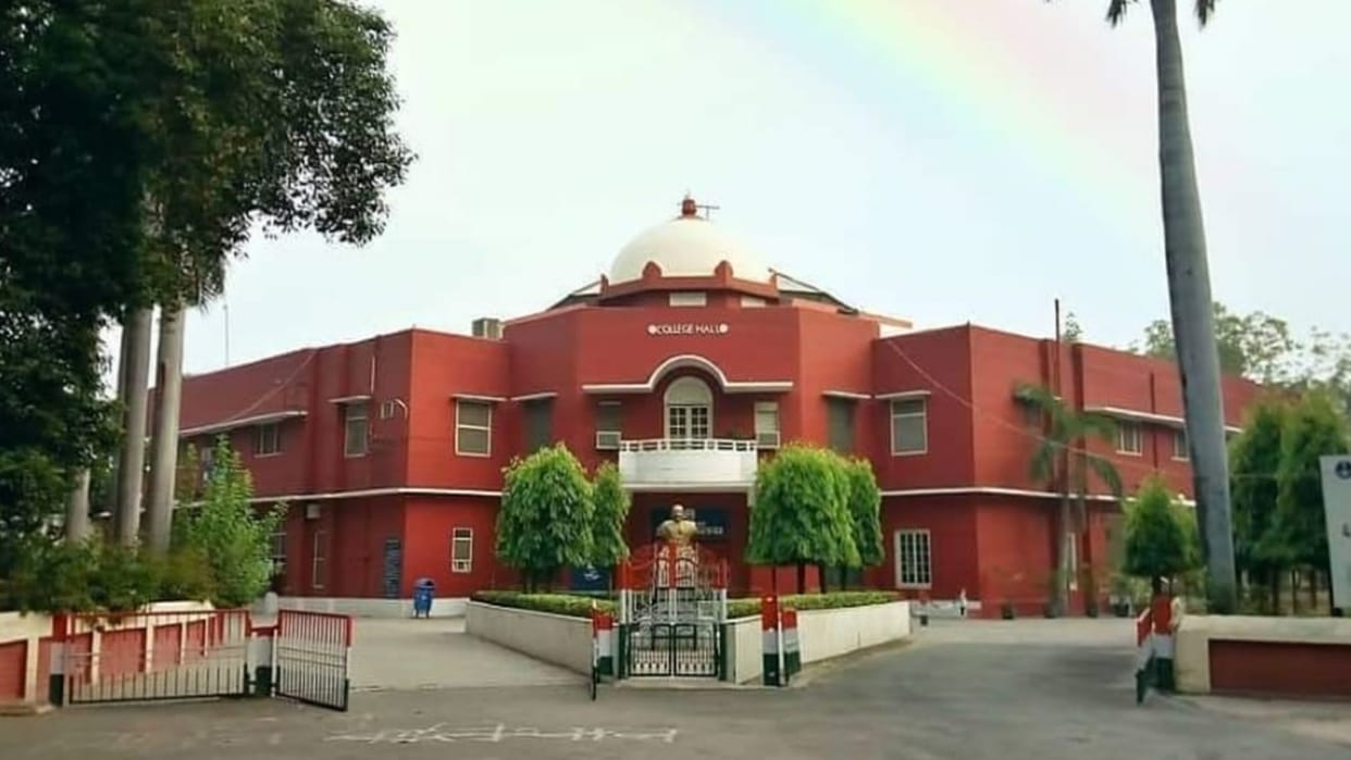 Meerut College: B.Com Honors course gets approval, admission will be on 60 seats