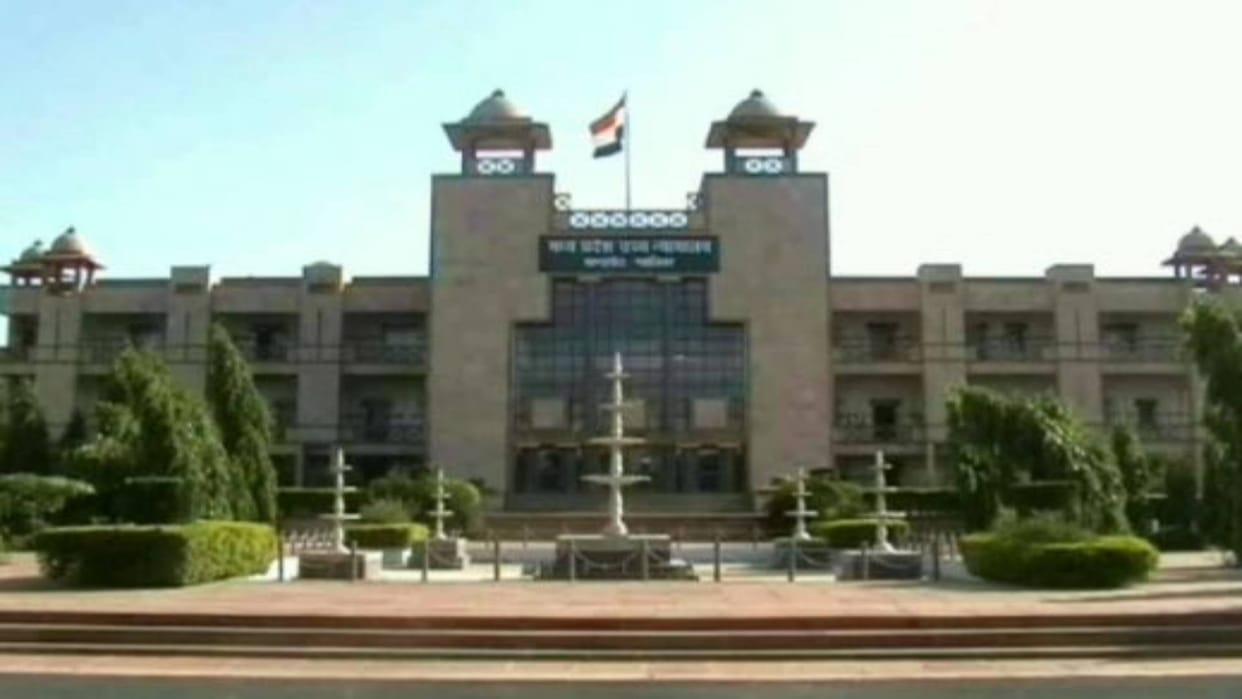 MP High Court For first time in High Court professor checked copy student still failed by three marks