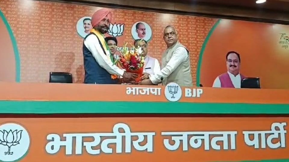 Former Aam Aadmi Party leader Jagbir Singh Brar joins BJP in Delhi