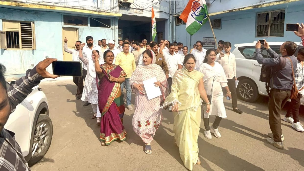 indore news parshad chunav congress to bjp
