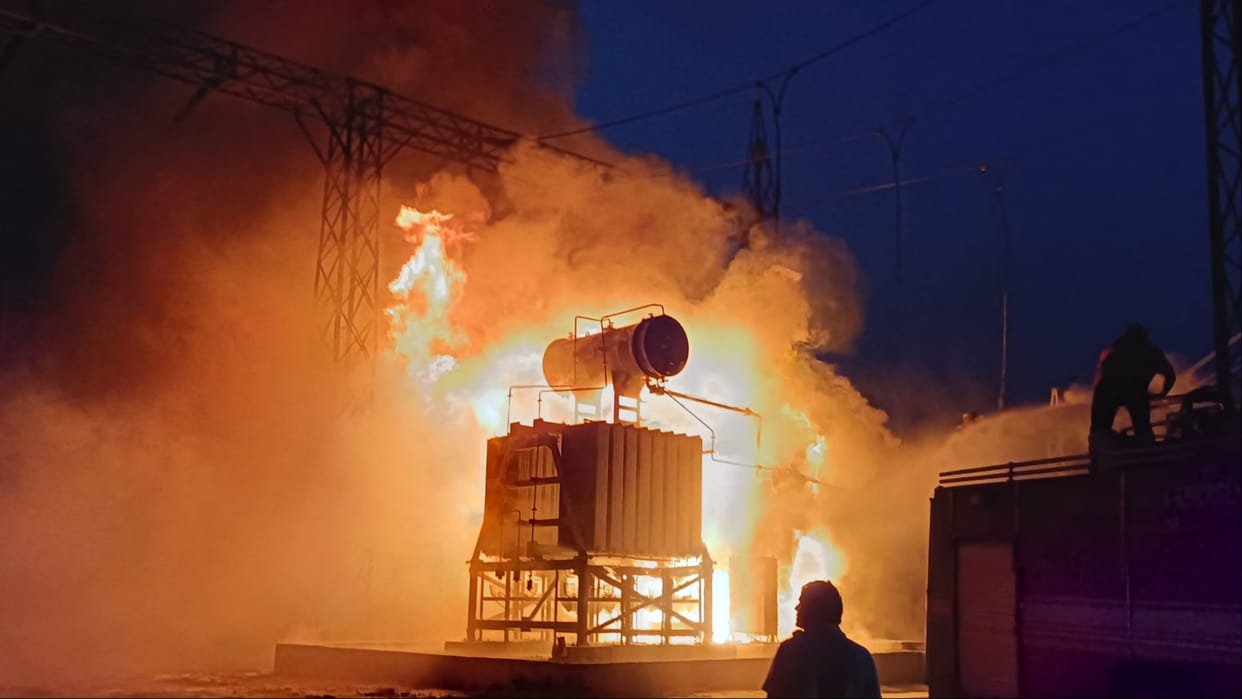 Bhiwani: Fire broke out in 100 KVA power transformer of 220 KV power sub station