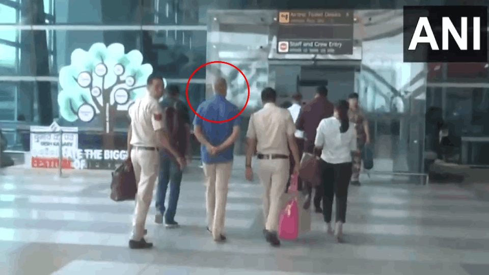 Swati Maliwal Case Delhi Police is taking Bibhav Kumar to Mumbai