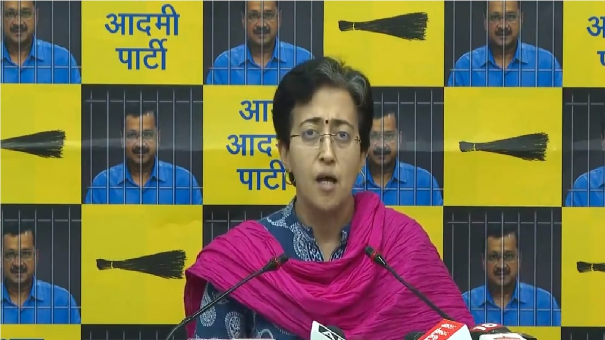 If you waste water in Delhi you will have to pay a fine of Rs 2000