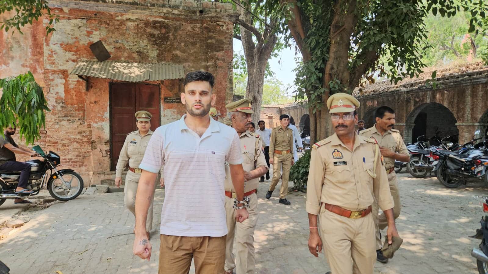 Death penalty:Court says murder was done out of trust, killing four people,two innocent kids is cruelest crime