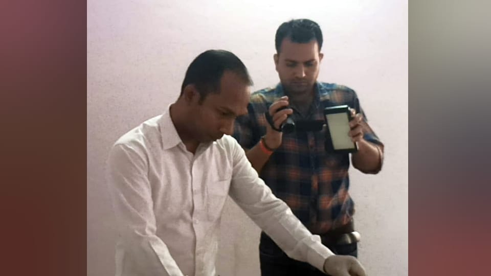 Daughter Killed VDO Father in Kannauj girl had given sleeping pills a week ago also