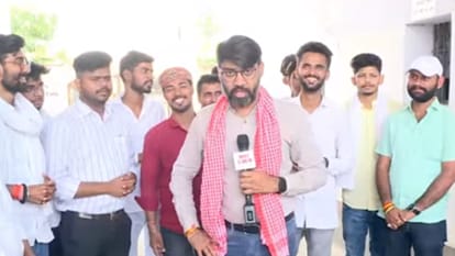 Satta ka sangram youth voters expressed opinion in ghosi lok sabha in Mau