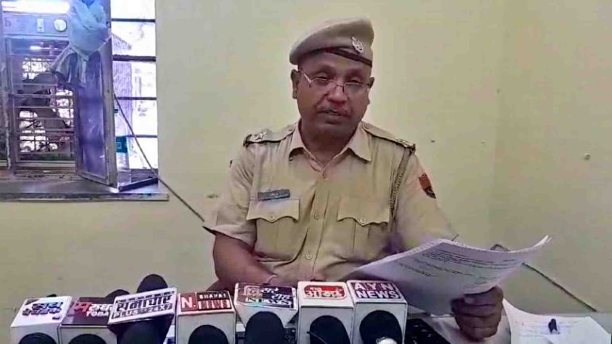 Ajmer News: Miscreants took away the girl from outside the temple