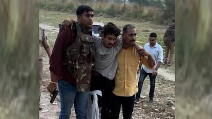 One injured in an police encounter in Lucknow.