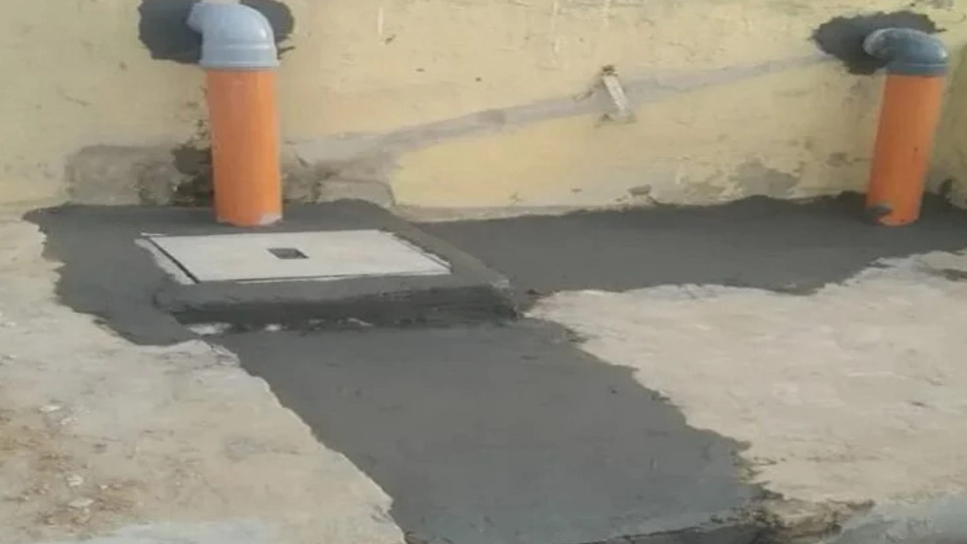 ठेकेदार के घर से बिजली लेने की शिकायतें आई सामने