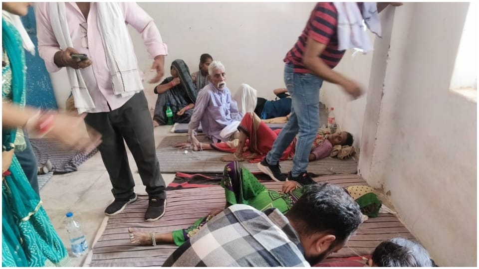 Tikamgarh News: 28 people who fell ill after drinking contaminated water in Nagara village recovered