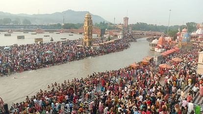 Buddha Purnima 2024 Buddha Purnima Snan today huge crowd of devotees gathered at Haridwar Ganga Ghat