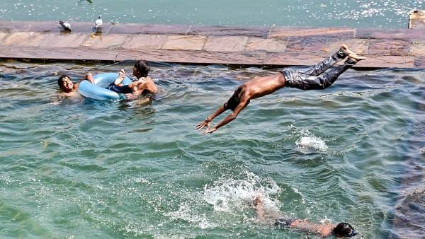 imd weather alert scorching heat north india temperature south india rain news in hindi