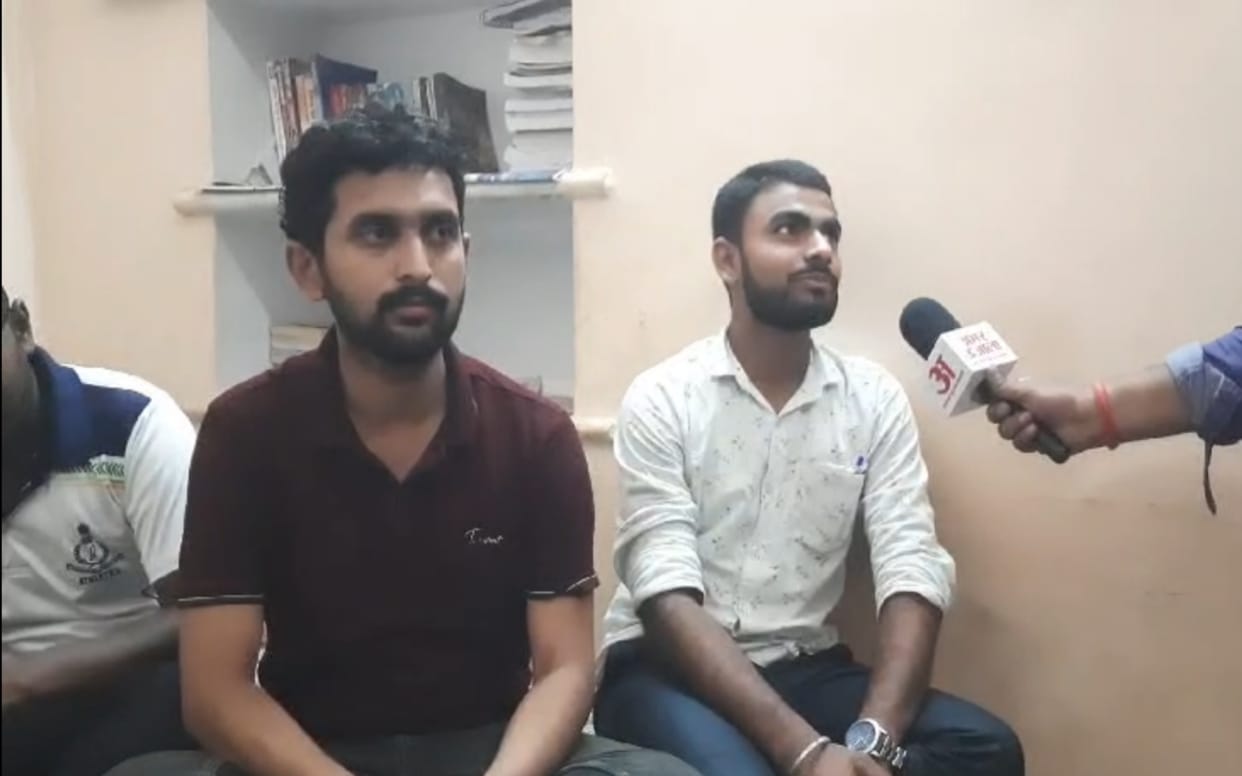 Competitive students said - Recruitment should be done on vacant posts of government jobs, government should s