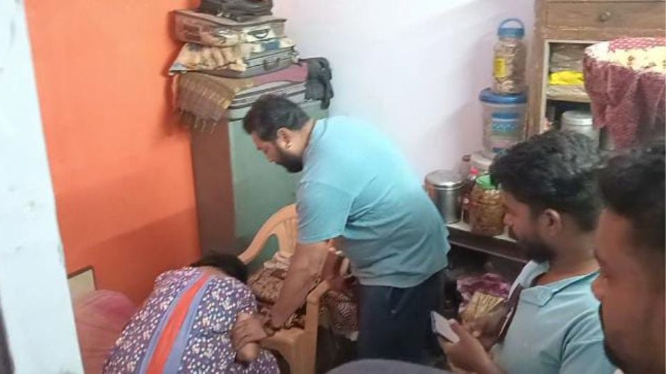 Dead Body of Vishweshwar Sharma wife Janaki Sharma found in room in Korba