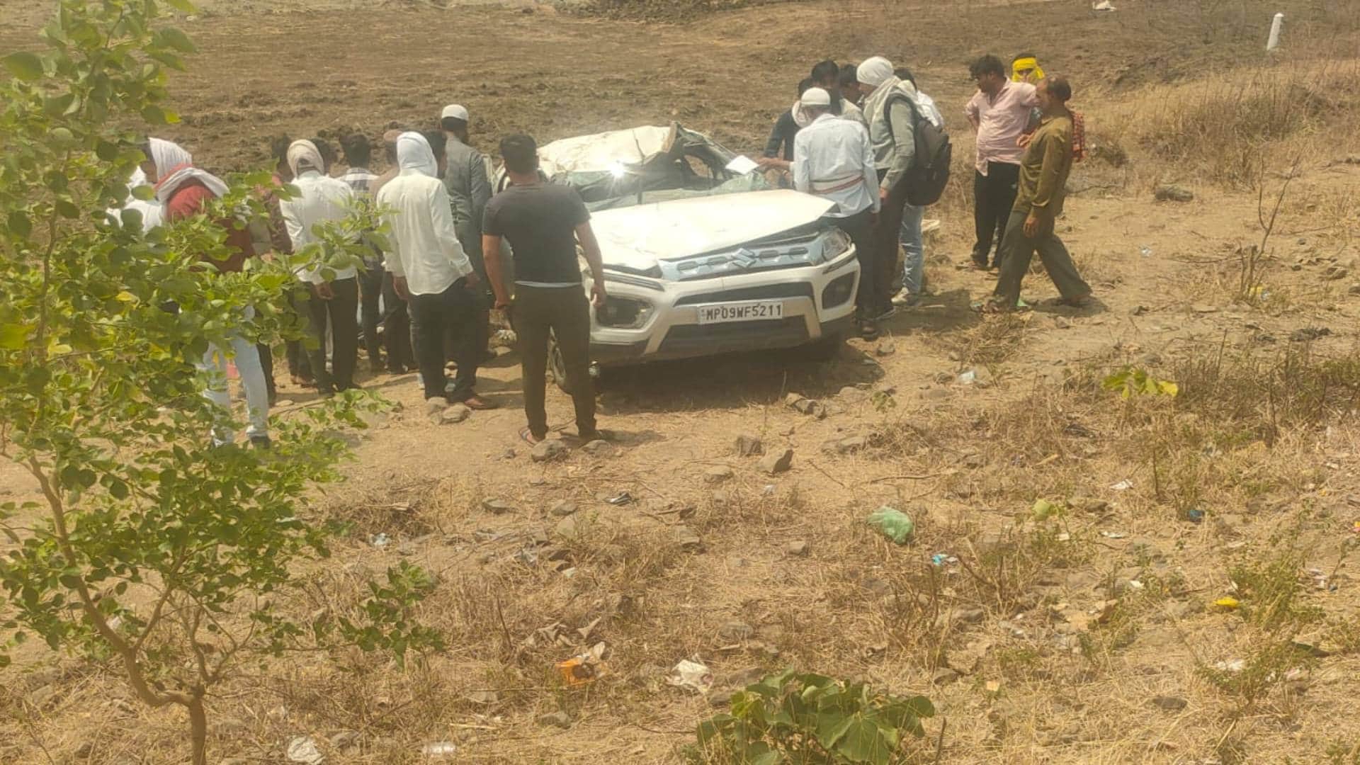 क्षतिग्रस्त कार