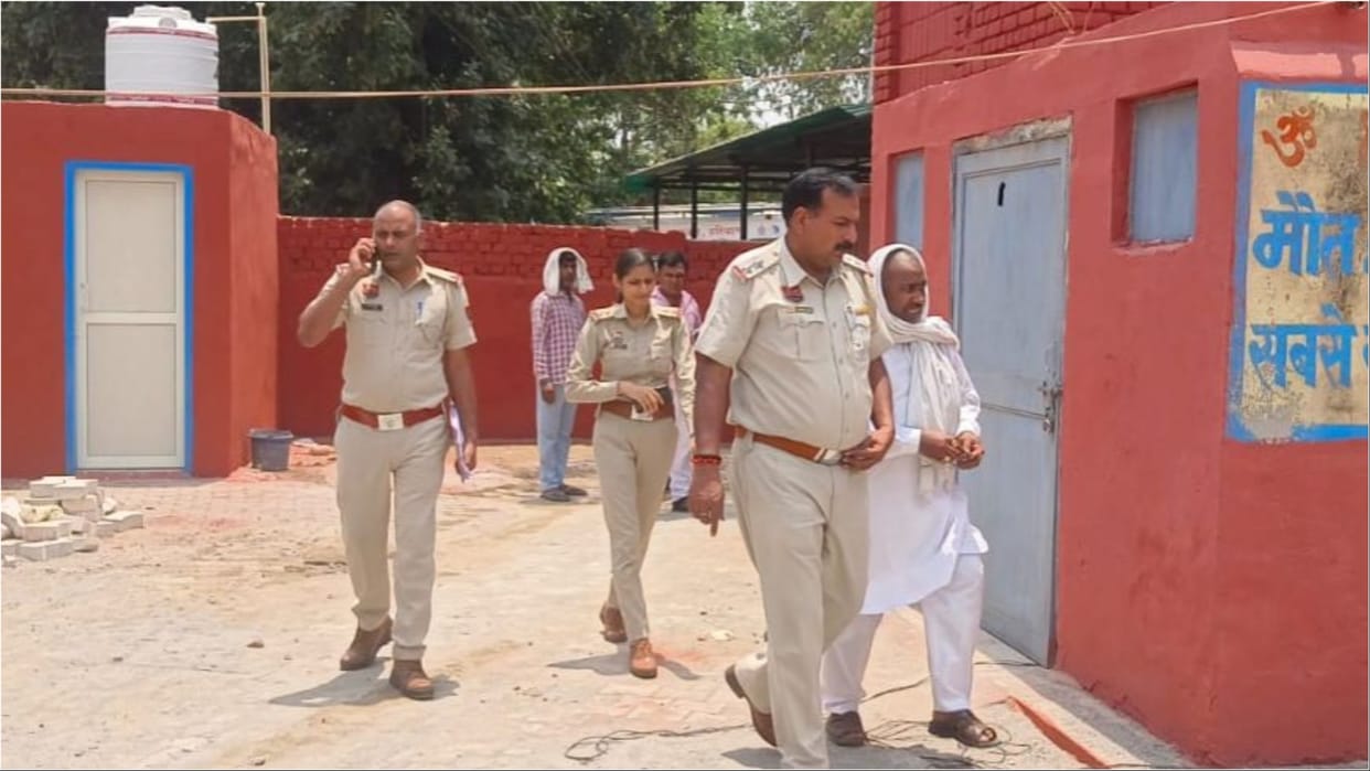 Jind: Mother Committed suicide after poisoning two daughters