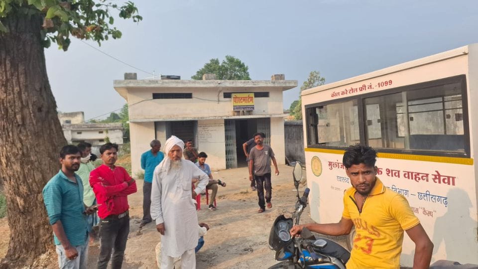 Child dies by drowning in drain in Balrampur Ramanujganj